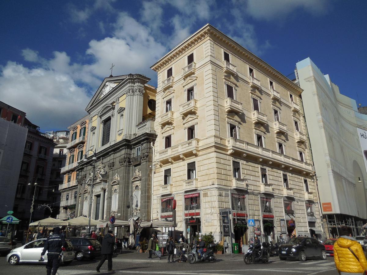 Appartamento Sul Teatro San Carlo ナポリ エクステリア 写真